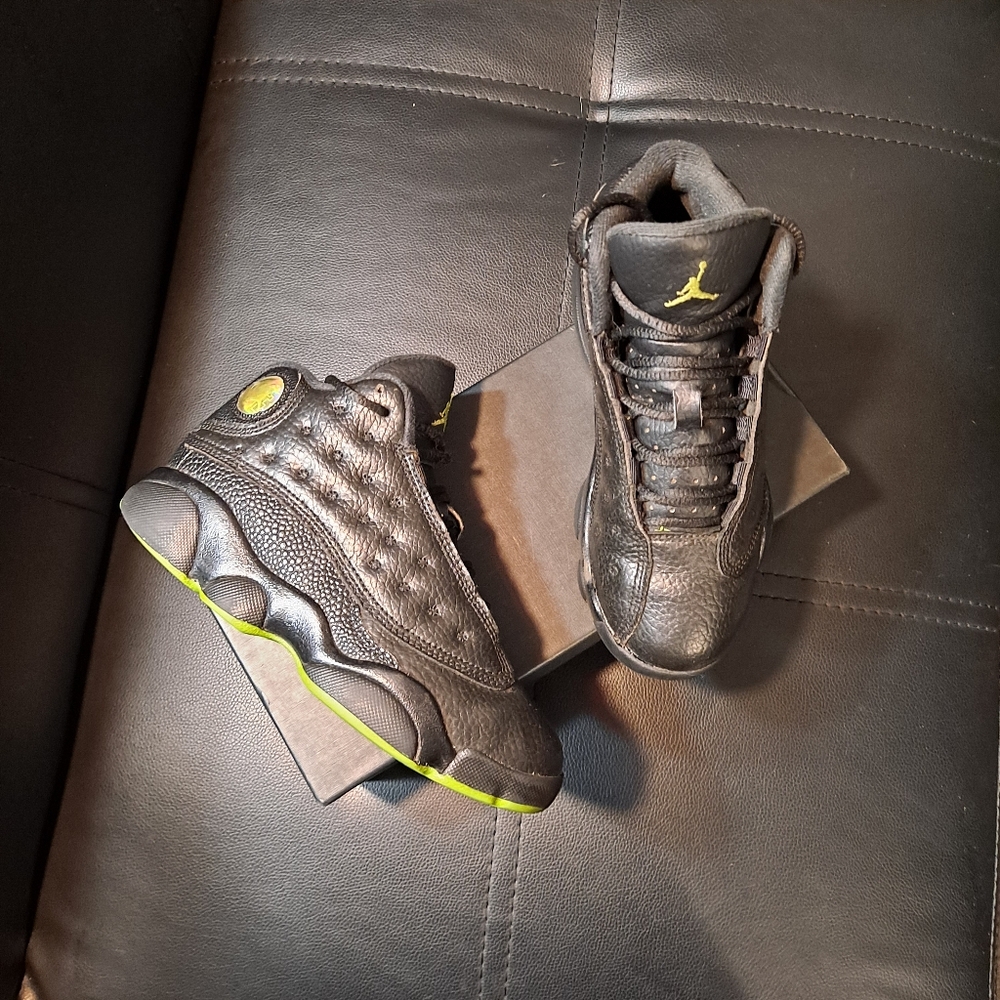 Jordan 13 retro Altitude 2017